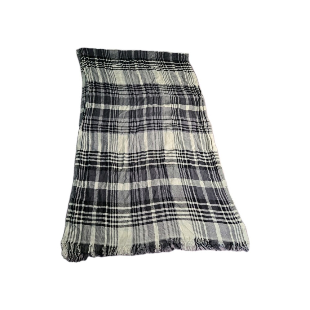 Gap Black And White Plaid‎ Scarf. 72" X 23"